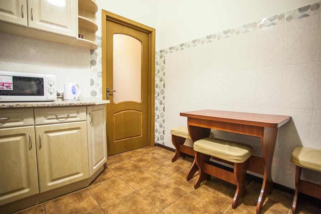 Apartment On Khreshchatyk 21 Київ Екстер'єр фото